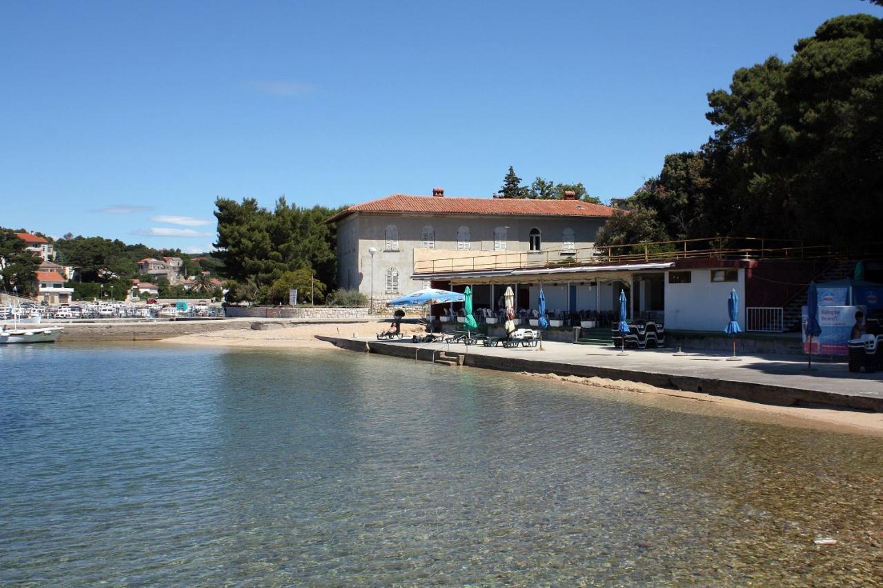 Apartments And Rooms By The Sea Palit, Rab - 5010 Exterior foto
